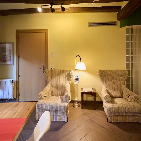 Loft El Roure, Lägenhet