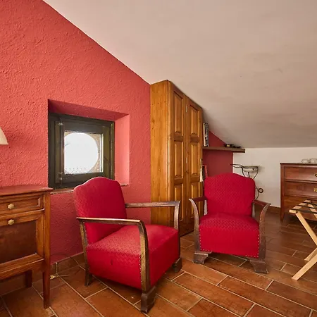 Loft El Roure, *